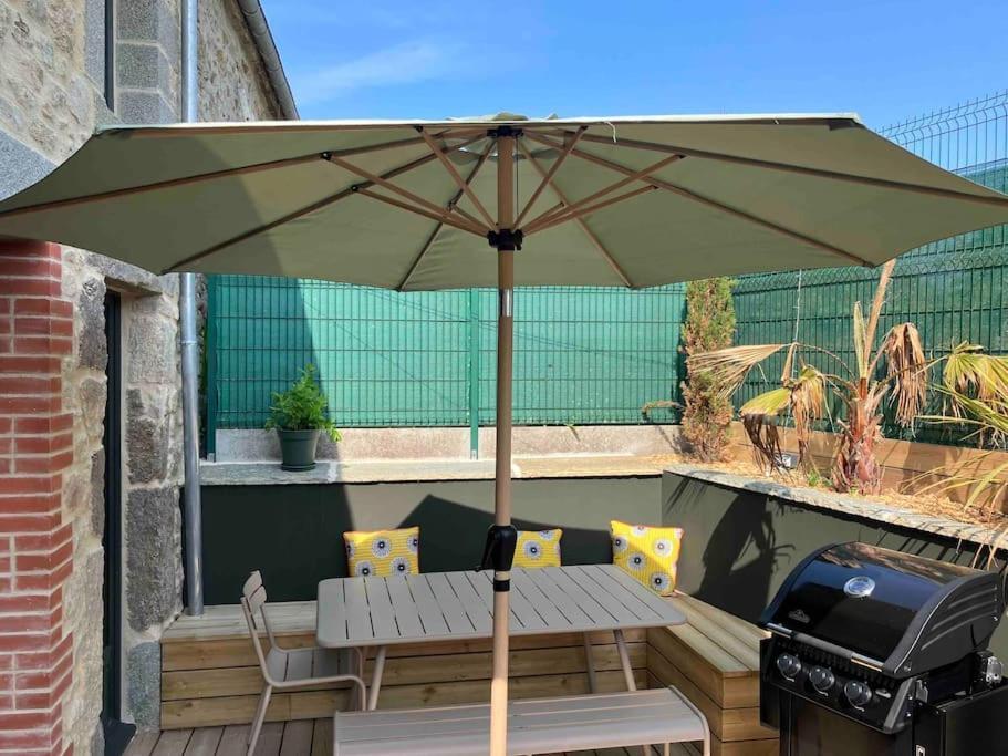 Douceur De Vivre En Bord De Mer - Jacuzzi Et Cheminee Saint-Coulomb Extérieur photo