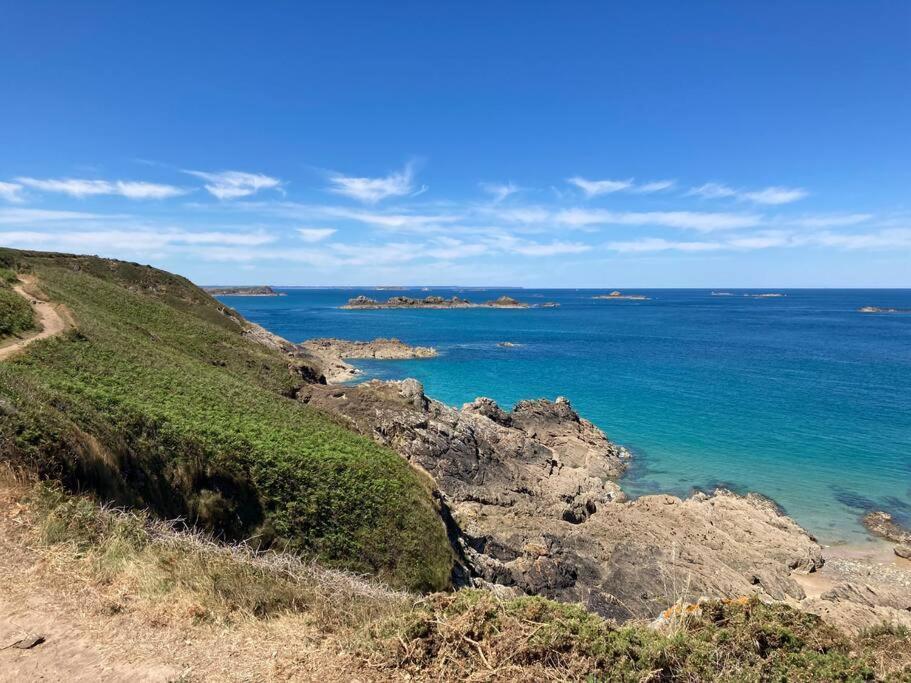 Douceur De Vivre En Bord De Mer - Jacuzzi Et Cheminee Saint-Coulomb Extérieur photo
